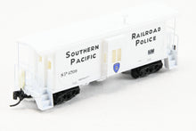 Load image into Gallery viewer, N Micro-Trains Line SP - Southern Pacific Police Caboose 2-Pack
