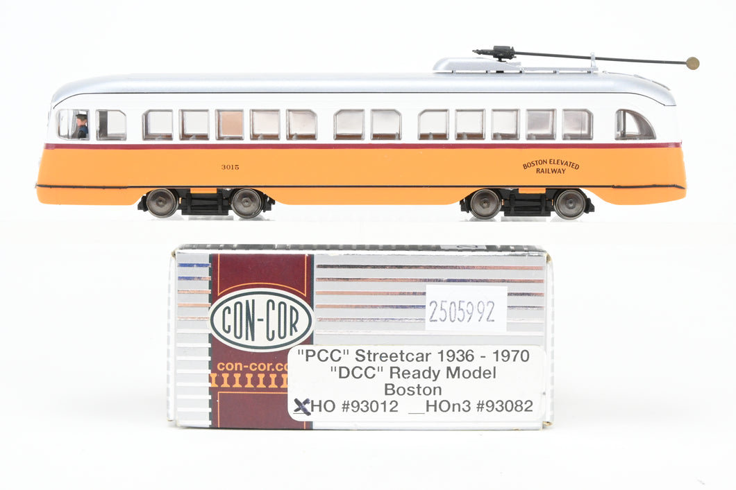 HO ConCor BER - Boston Elevated Railway PCC Streetcar 1936-1970 DCC Ready Factory Painted No. 3015