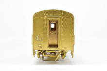 Load image into Gallery viewer, HO Brass Oriental Limited GN - Great Northern Streamlined &quot;Empire Builder&quot; 1370-1384 Pass Series Sleeper
