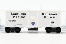 Load image into Gallery viewer, N Micro-Trains Line SP - Southern Pacific Police Caboose 2-Pack
