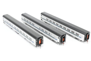 HO CON Rapido Trains, Inc. CNR – Canadian National Railwa Via Rail Tempo Train w/ Two Extra Cars FP