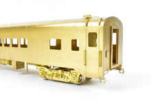 Load image into Gallery viewer, HO Brass Oriental Limited NP - Northern Pacific North Coast Limited 56-Seat Coach #301 w/o Skirts
