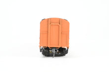 Load image into Gallery viewer, HO Brass Soho MILW - Milwaukee Road #1208 Baggage-RPO Custom Painted WRONG TRUCKS
