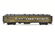 Load image into Gallery viewer, HO Brass CON PSC - Precision Scale Co. SP - Southern Pacific Harriman Common Standard 60-CP-15-1 RPO Coach Pro-Finished
