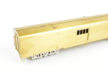 Load image into Gallery viewer, HO Brass S. Soho &amp; Co. UP - Union Pacific ACF 1949 #5811 Baggage RPO
