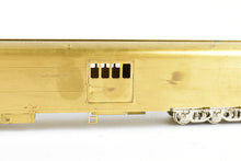 Load image into Gallery viewer, HO Brass S. Soho &amp; Co. UP - Union Pacific ACF 1949 #5811 Baggage RPO
