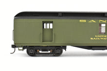 Load image into Gallery viewer, HO Brass Lambert ATSF - Santa Fe Heavyweight RPO Car with Central Valley Trucks CP #76
