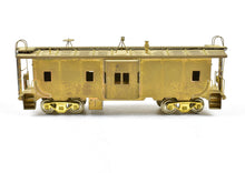 Load image into Gallery viewer, HO Brass Balboa SP - Southern Pacific Bay Window Caboose
