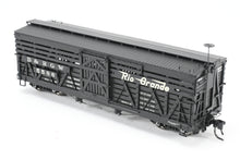 Load image into Gallery viewer, HOn3 Blackstone Models D&amp;RGW - Denver &amp; Rio Grande Western 30' Stock Car Flying Grande No. 5586
