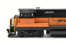 Load image into Gallery viewer, HO Brass Oriental Limited MILW - Milwaukee Road GE U-23B 2300 HP Low Hood With FB-2 Trucks CP #4800
