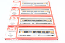 Load image into Gallery viewer, HOn3  D+R Modellbahn D&amp;RGW  - Denver &amp; Rio Grande Western Style &quot;Modern&quot; Passenger Coach 4 Pack
