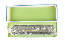 Load image into Gallery viewer, HO Brass Lambert ATSF - Santa Fe Heavyweight RPO Car with Central Valley Trucks CP #76
