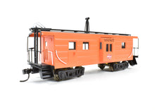 Load image into Gallery viewer, HO Brass NPP - Nickel Plate Products MILW - Milwaukee Road Bay Window Caboose Pro-Painted No. 991817
