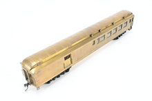 Load image into Gallery viewer, HO Brass Suydam AT&amp;SF - Santa Fe Heavyweight Combination 5-Window Baggage Coach Central Valley Trucks
