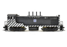 Load image into Gallery viewer, HO Brass Hallmark Models ATSF - Santa Fe Baldwin VO-1000 Diesel Switcher 1939 Version CP
