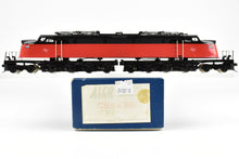 Load image into Gallery viewer, HO Brass Alco Models MILW - Milwaukee Road "Little Joe" GE Electric CP Milwaukee Road #E20 Digitrax DCC/Sound WRONG BOX

