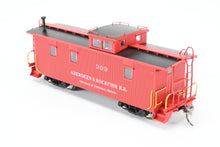 Load image into Gallery viewer, HO East Coast Railroads Aberdeen &amp; Rockfish Wood 36’ Caboose REBOXX
