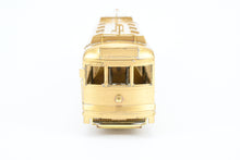 Load image into Gallery viewer, HO Brass Oriental Limited PE - Pacific Electric "Hollywood" Car #600-649 Powered
