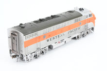 Load image into Gallery viewer, HO Athearn Genesis WP - Western Pacific EMD FP7 Freight FP #915-A Primed for Grime Series
