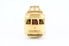 Load image into Gallery viewer, HO Brass Oriental Limited PE - Pacific Electric "Hollywood" Car #600-649 Powered
