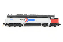 Load image into Gallery viewer, N Kato 176-9202 Amtrak EMD SDP40F Type I Body Phase I Paint No. 505
