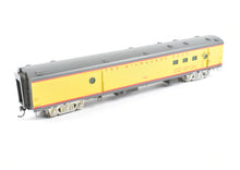 Load image into Gallery viewer, HO Brass Soho MILW - Milwaukee Road #1208 Baggage-RPO Custom Painted

