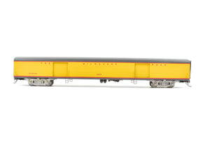 HO Brass The Palace Car Company MILW - Milwaukee Road 85' Mail/Storage 2000/17