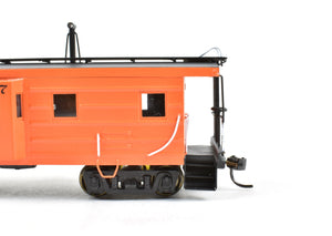 HO Brass NPP - Nickel Plate Products MILW - Milwaukee Road Bay Window Caboose Pro-Painted No. 991817