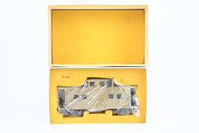 Load image into Gallery viewer, O Brass Sunset Models RDG - Reading Steel Caboose

