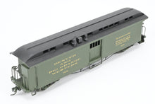 Load image into Gallery viewer, HOn3 Brass Soho D&amp;RGW - Denver &amp; Rio Grande Western #168 Baggage Car with Light Power Unit Custom Painted
