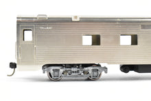 Load image into Gallery viewer, HO Brass Lambert ATSF - Santa Fe Pullman Standard &quot;Vista&quot; Series Lounge-Observation w/Central Valley Trucks
