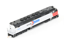 Load image into Gallery viewer, N Kato 176-9202 Amtrak EMD SDP40F Type I Body Phase I Paint No. 505

