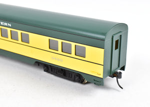 HO Brass NPP - Nickel Plate Products C&NW - Chicago & Northwestern 2-Car Coach Set Pro-Painted