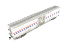 Load image into Gallery viewer, HO Brass Metro Models Amtrak Merchandise Handling Car Custom Painted No. 1470 Weathered
