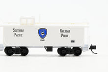 Load image into Gallery viewer, N Micro-Trains Line SP - Southern Pacific Police Caboose 2-Pack
