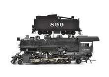 Load image into Gallery viewer, HO Brass CON DVP - Division Point AT&amp;SF 2-8-2 FP #899 with 8500 Gal Coal Tender
