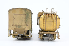 Load image into Gallery viewer, HO Brass PFM - Tenshodo GN - Great Northern 2-8-8-2 Class R-2 1966 Run
