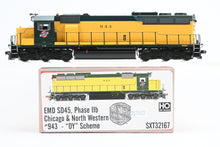 Load image into Gallery viewer, HO ScaleTrains "Rivet Counter” C&amp;NW - Chicago &amp; North Western EMD SD45 Phase IIb “OY” Scheme FP No. 943 DCC Ready Version First Run
