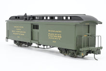 Load image into Gallery viewer, HOn3 Brass Soho D&amp;RGW - Denver &amp; Rio Grande Western #168 Baggage Car with Light Power Unit Custom Painted
