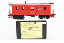 Load image into Gallery viewer, O Brass DVP - Division Point CStPM&amp;O - Chicago, St Paul, Minneapolis &amp; Omaha Railway Bay Window Caboose Factory Painted No. 6130
