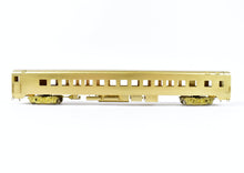 Load image into Gallery viewer, HO Brass Soho NP - Northern Pacific Coach #586
