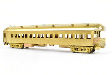 Load image into Gallery viewer, HO Brass Soho SP - Southern Pacific/T&amp;NO - Texas &amp; New Orleans 67&#39; Observation and Business Car
