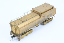 Load image into Gallery viewer, HO Brass PFM - Tenshodo GN - Great Northern 2-8-8-2 Class R-2 1966 Run
