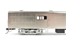 Load image into Gallery viewer, HO Brass Soho ATSF - Santa Fe 3660 Baggage Car Un-skirted
