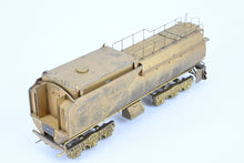 Load image into Gallery viewer, HO Brass PFM - Tenshodo GN - Great Northern 2-8-8-2 Class R-2 1966 Run
