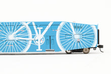 Load image into Gallery viewer, N Athearn Metrolink Bombardier Coach 3-Pack Special Edition "Bikes" and "Stay Alert Stay Alive" Cars - MISSING OUTER SLEEVE
