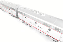 Load image into Gallery viewer, HO Brass CON DVP - Division Point CB&amp;Q - Burlington Route EMD F3A/B Set Factory Painted No. 9960-A (No number on the &quot;B&quot; Unit)
