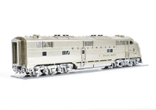 Load image into Gallery viewer, O Brass CON Key Imports CB&amp;Q - Burlington EMD E5A/B Set Factory Painted No. 9910-A&amp;B
