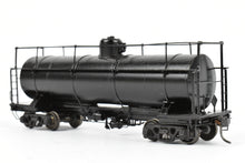 Load image into Gallery viewer, HO Brass NWSL - Northwest Short Line Various Roads 10,000 Gallon Logging Tank Car CP No Lettering
