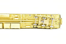 Load image into Gallery viewer, HO Brass Oriental Limited Various Roads Pullman Heavyweight 6 Section-6 Double Bedroom Sleeper W/Air Conditioning
